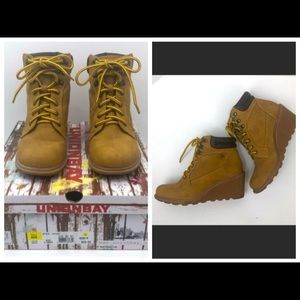 Union Bay Tank Ankle Wedge Lace up Boots.
